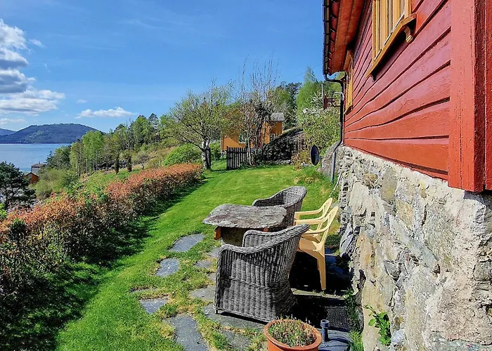 Vakantiehuis In With House Sea View