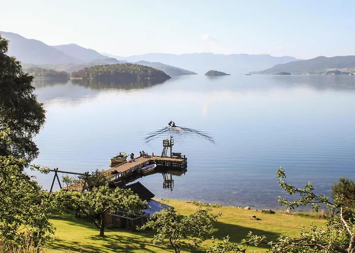 Vakantiehuis In With House Sea View